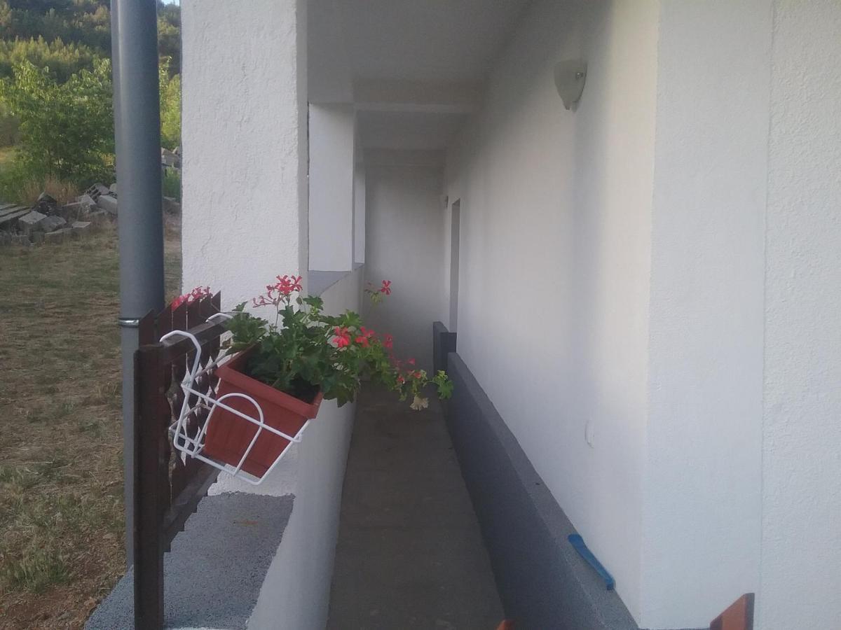Milda+M Apartment Skradin Ngoại thất bức ảnh