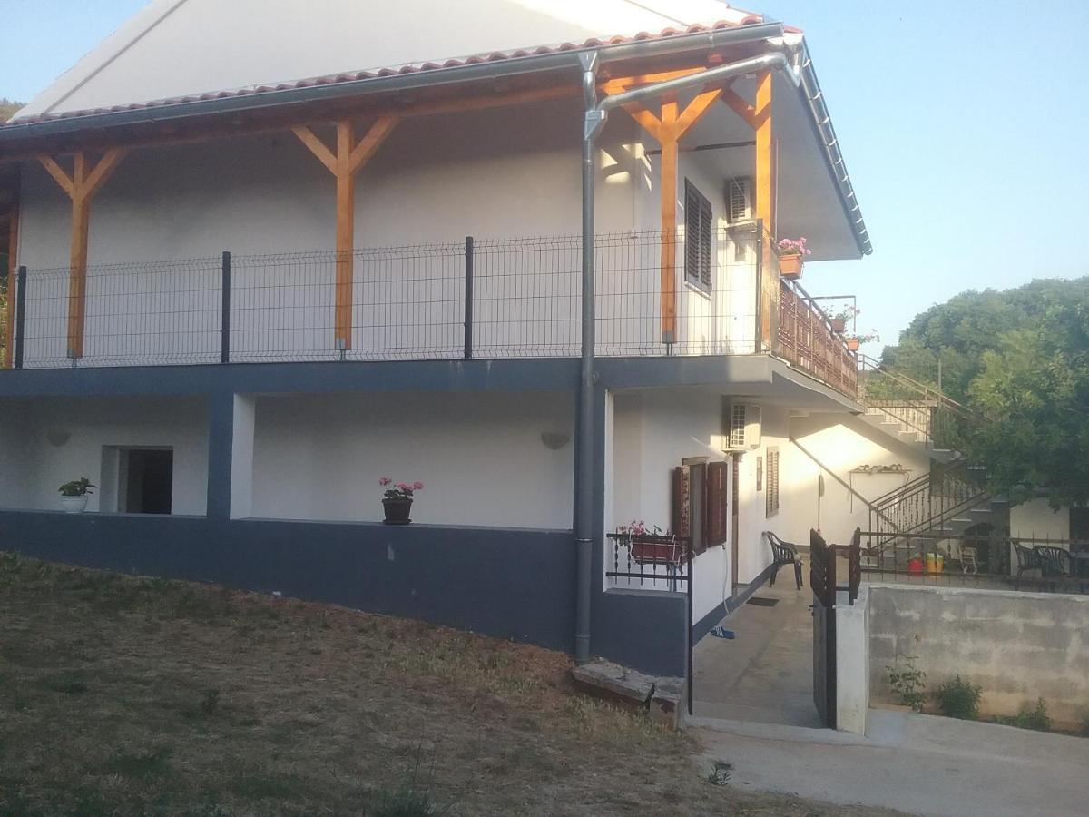 Milda+M Apartment Skradin Ngoại thất bức ảnh