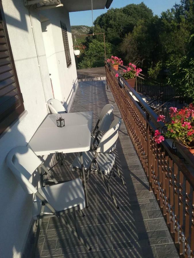 Milda+M Apartment Skradin Ngoại thất bức ảnh