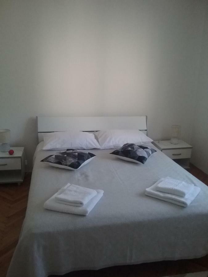 Milda+M Apartment Skradin Ngoại thất bức ảnh